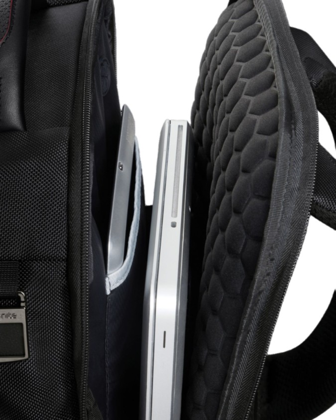 Samsonite - Pro-Dlx 15.6''...