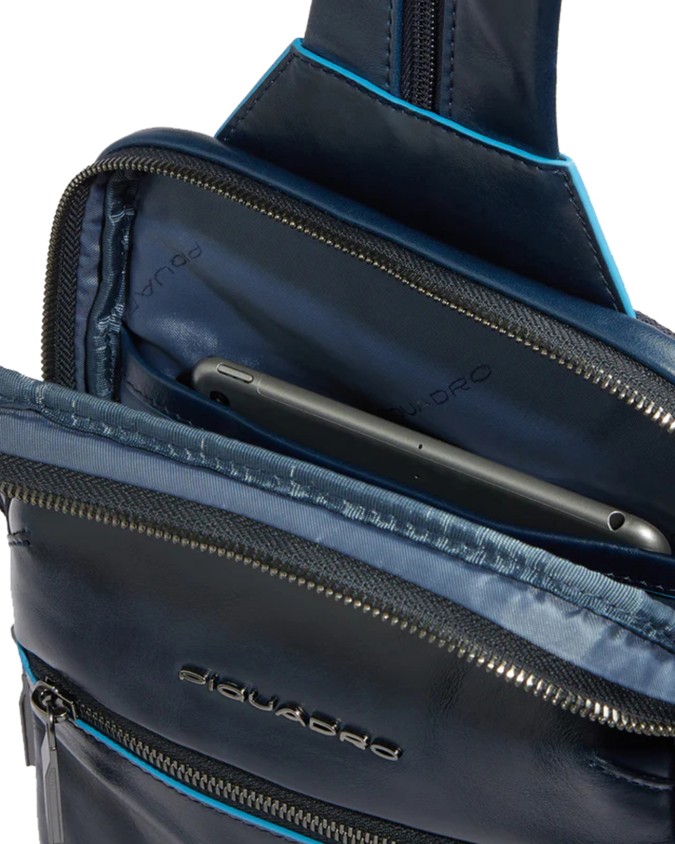  Piquadro - Monospalla in pelle con portabilità a zaino Blue