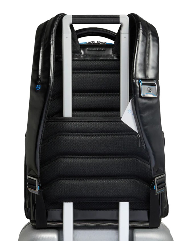  Piquadro - Zaino in pelle porta pc 15,6'' personalizzabile