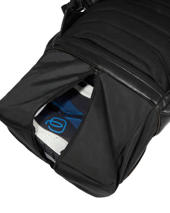  Piquadro - Zaino in pelle porta pc 15,6'' personalizzabile