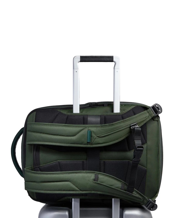  Piquadro – Zaino porta pc 17.3’’ espandibile in pelle vegana e