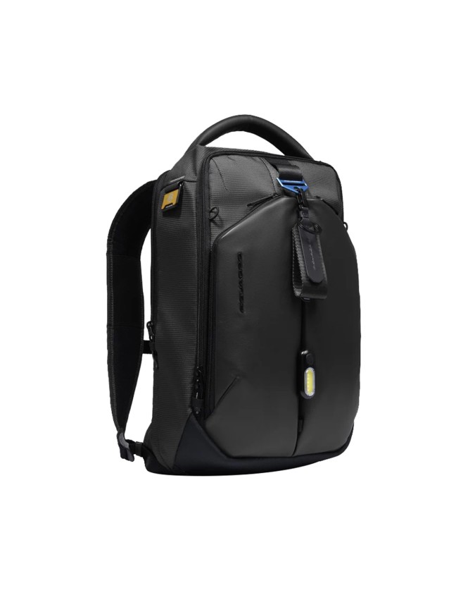  Piquadro – Zaino da viaggio porta pc 14’’ in pelle vegana e