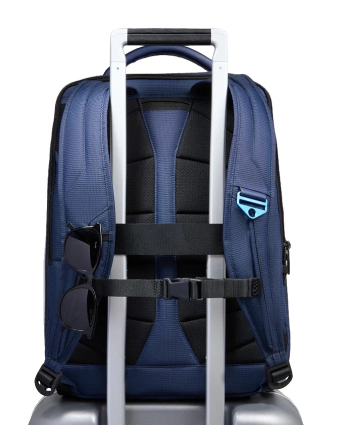  Piquadro – Zaino porta pc 17.3’’ espandibile in pelle vegana e