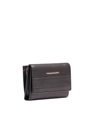 Piquadro - Small women's leather wallet with an... 2