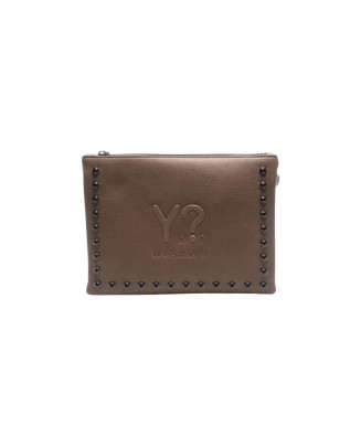  Ynot - Pochette monocolore con borchie applicate