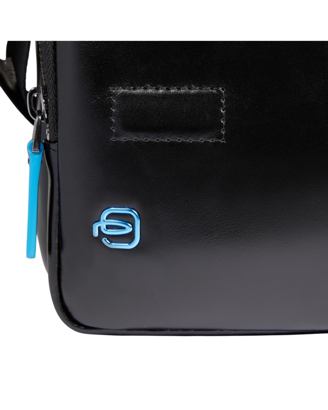  Piquadro – Borsa a tracolla orizzontale 1 comparto porta iPad