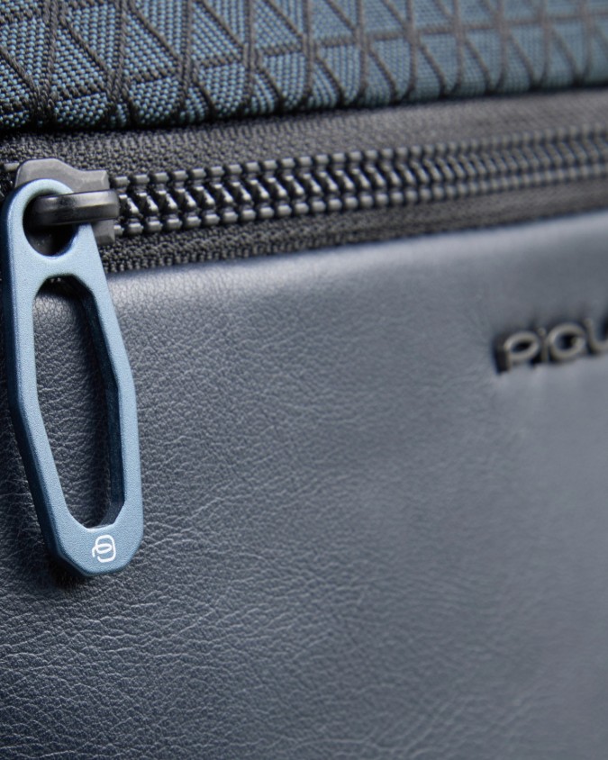  Piquadro - Zaino da Viaggio Modulare in Pelle e Tessuto Porta