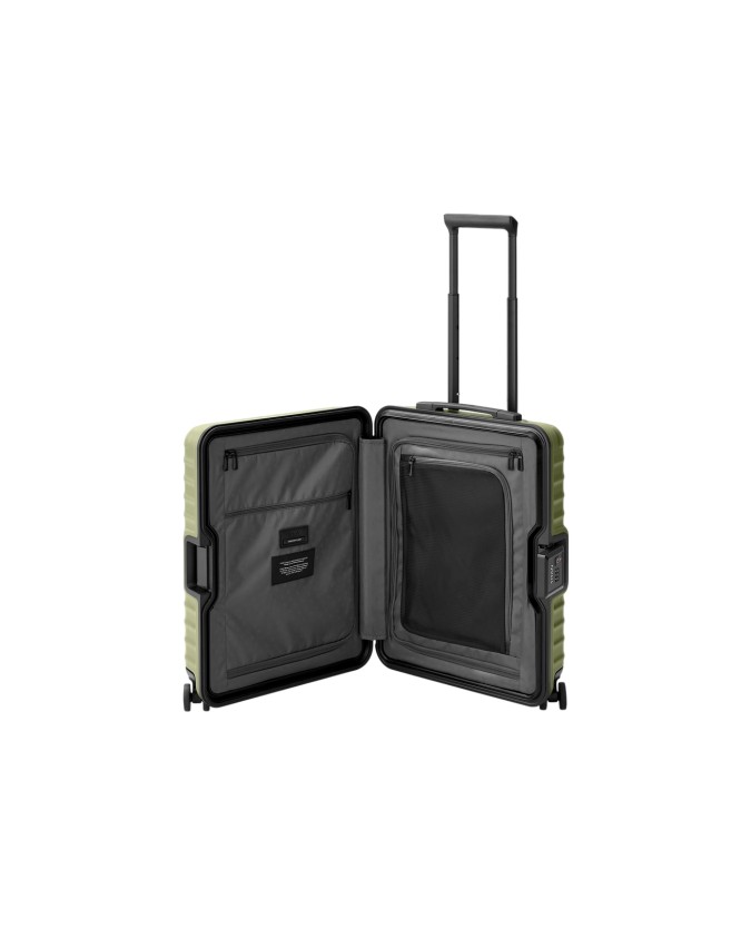 Titan - Overseas 55-cm Slim...