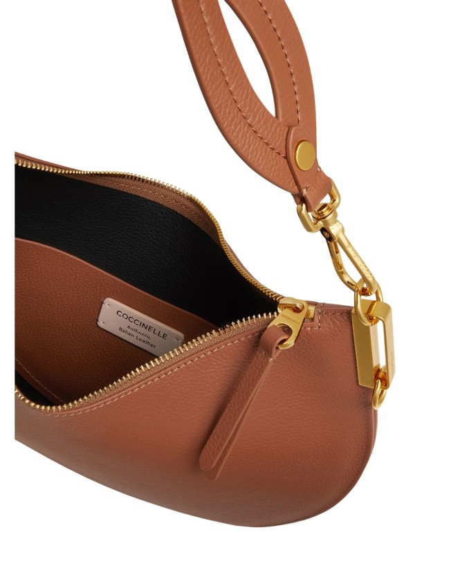  Coccinelle - Borsa a spalla e tracolla media in pelle Sunup