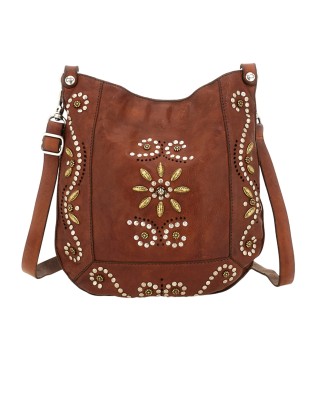 Campomaggi – Nora Leather Shoulder Bag with Small Studs