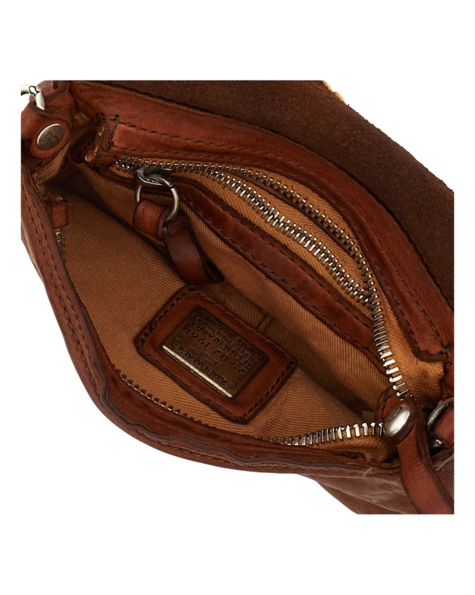  Campomaggi – Borsa a tracolla in pelle con patta con borchie e