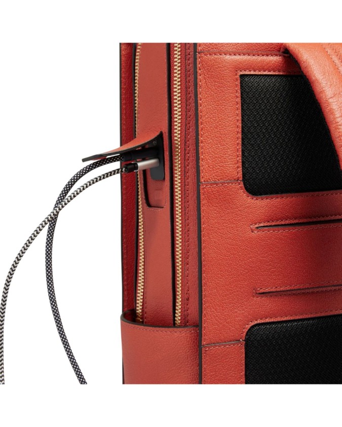 Piquadro - Women's leather backpack...