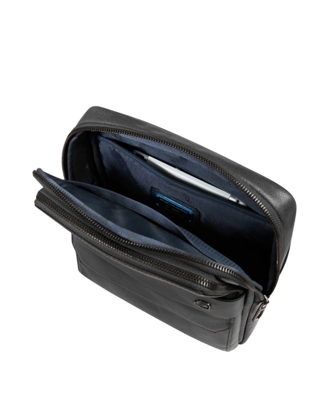  Piquadro - Borsello uomo in pelle porta iPad® con protezione
