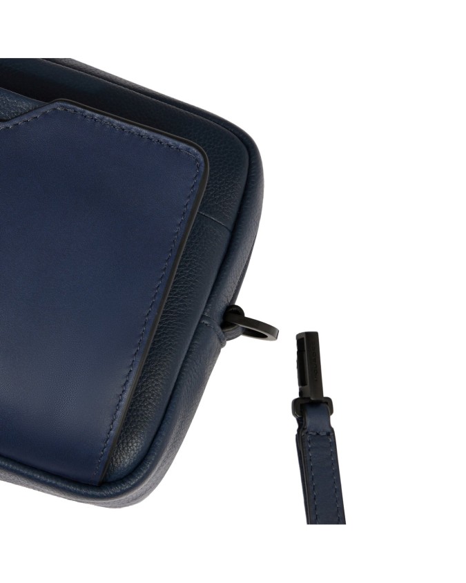  Piquadro - Pochette in pelle a due scomparti con manico