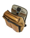  Piquadro – Zaino porta pc 17.3’’ espandibile in pelle vegana e