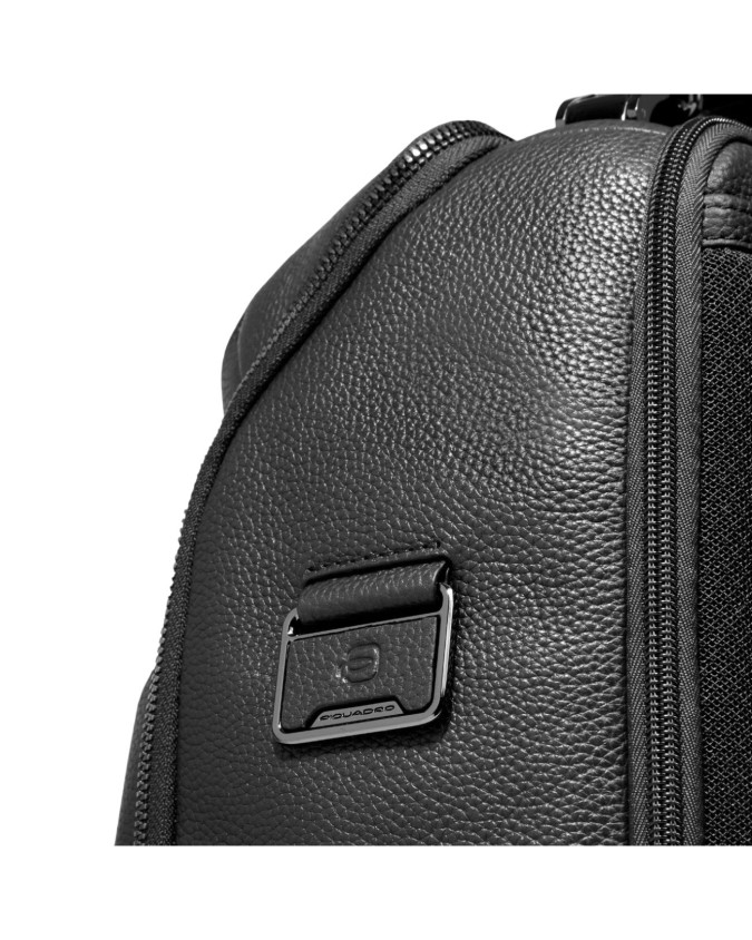  Piquadro - Zaino da viaggio in pelle con chiusura a impronta