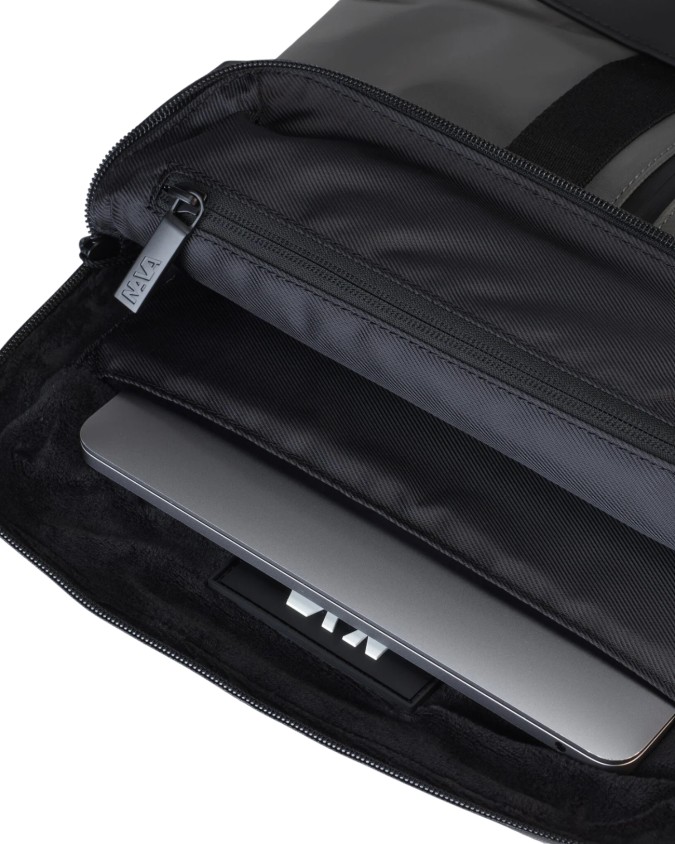  Nava - Zaino Small Porta Pc 13" con Patta Uniform