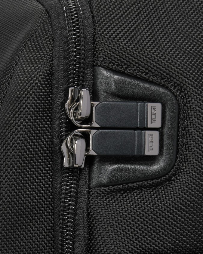  Tumi - Monospalla con Tasca Frontale in Nylon Balistico Alpha