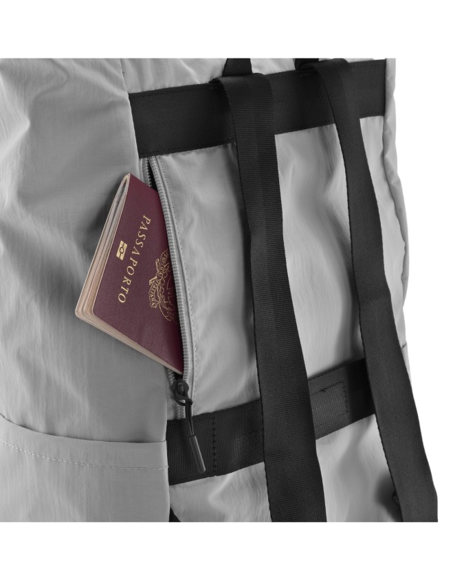  Crash Baggage - Zaino in poliestere riciclato con tasche porta